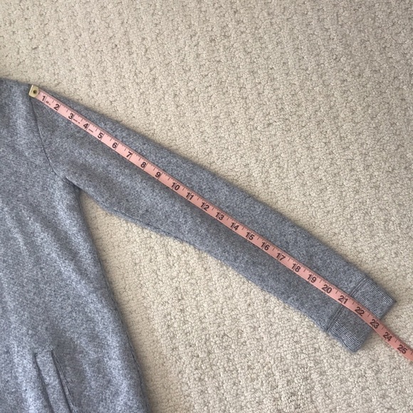 J. Crew Cotton Blend Funnel Neck Sweatshirt in Grey Size XS - Picture 12 of 13